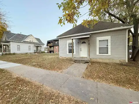 & 608 S 19Th Street, Lincoln, NE 68510