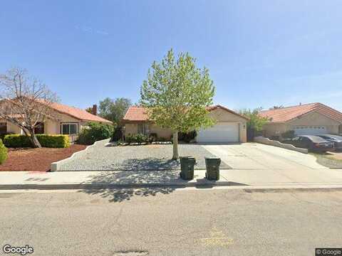 Villa, ADELANTO, CA 92301