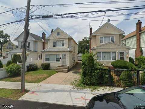 217Th, QUEENS VILLAGE, NY 11429