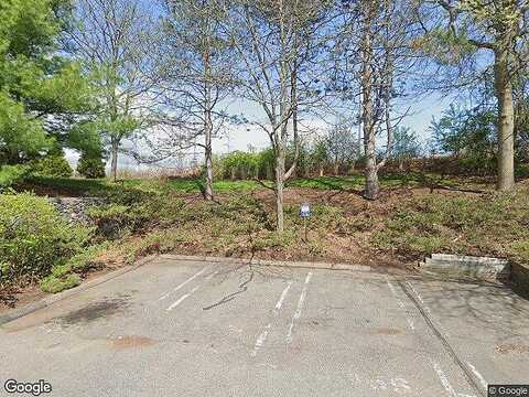 Windward, MILFORD, CT 06461