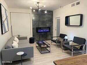 W 5Th Street 107, Tempe, AZ 85281