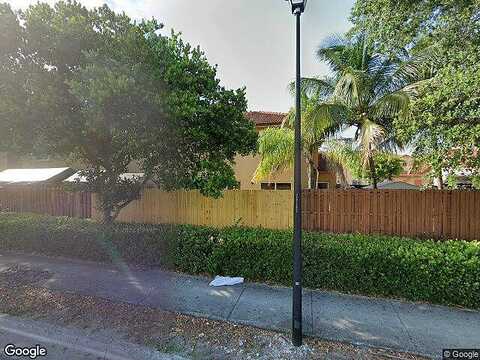 74Th, HIALEAH, FL 33015