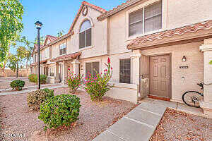 N Hartford Street 1054, Chandler, AZ 85225