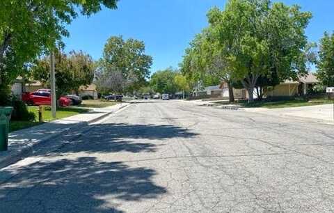 Dallin, LANCASTER, CA 93536