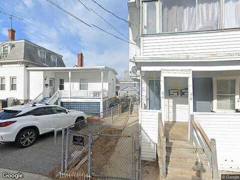 Kenwood St, LAWRENCE, MA 01841