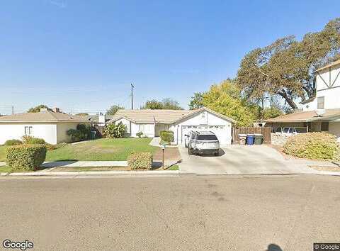 Lane, TULARE, CA 93274