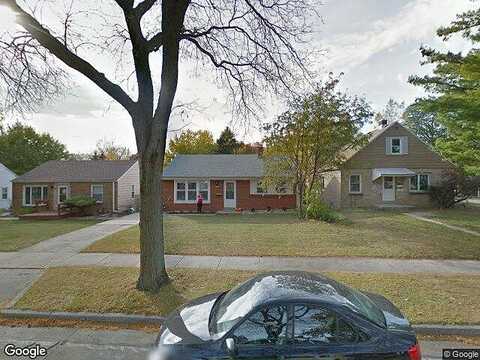 56Th, MILWAUKEE, WI 53220