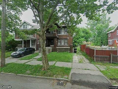 Clairmount, DETROIT, MI 48204