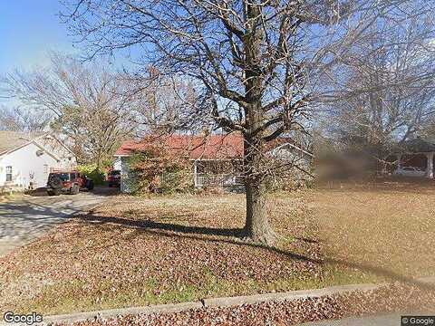 Maple, SPRINGDALE, AR 72764