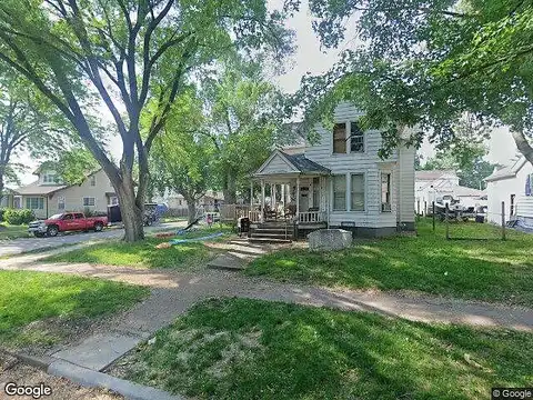 14Th, CLINTON, IA 52732