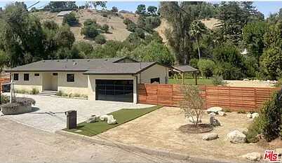 Wells Drive / Corbin Avenu, Los Angeles, CA 90019