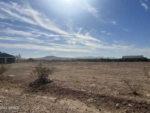 332xx W Siesta Way, Tonopah, AZ 85354