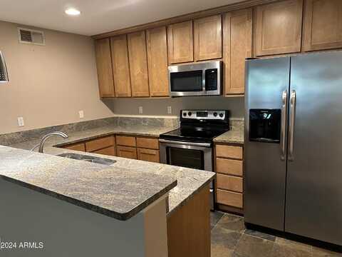 4704 E PARADISE VILLAGE Parkway, Phoenix, AZ 85032