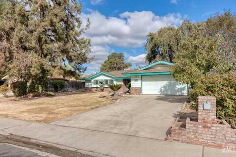 5900 Carter Avenue, Bakersfield, CA 93308