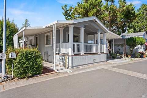 700 E Gobbi Street, Ukiah, CA 95482