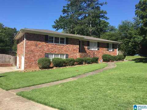 2440 HAWKSBURY LANE, HOOVER, AL 35226