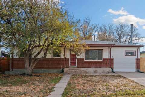 913 CLEVELAND AVE, Cheyenne, WY 82001