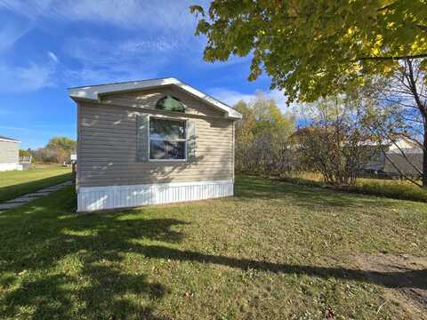 52 CHELSEY LANE, CHEBOYGAN, MI 49721