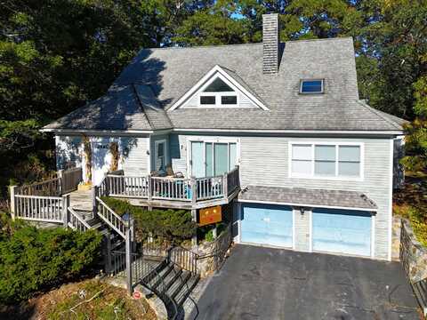 37 Rydal Mount Drive, Falmouth, MA 02540