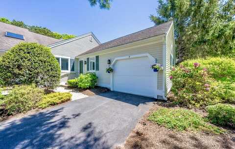 9 Longwood Road, Mashpee, MA 02649