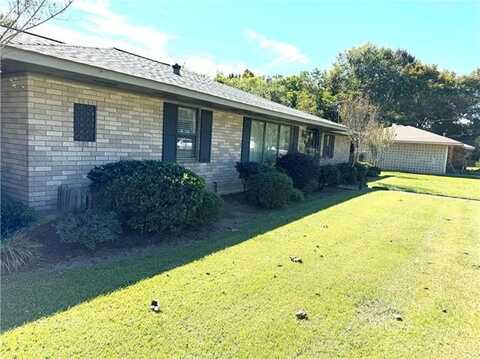 6718 PORTERIE Street, Mansura, LA 71350