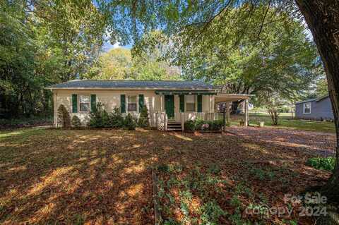 1405 NE 16th Avenue Street NE, Hickory, NC 28601