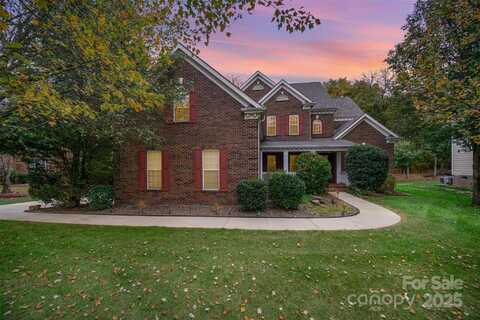 2111 Priory Court, Charlotte, NC 28262