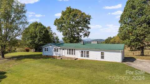 1606 Bull Creek Road, Marshall, NC 28753