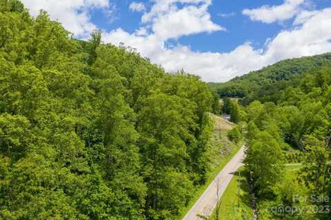 999 Metcalf Creek Loop, Mars Hill, NC 28754