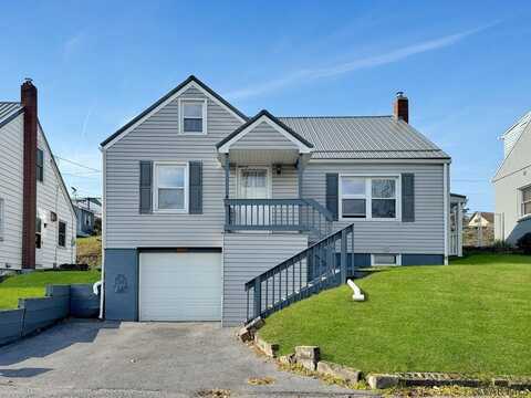 1609 Forbes Court, Johnstown, PA 15905