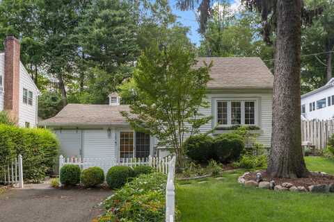 15 Fairmead Road, Darien, CT 06820