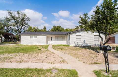 101 Serafini, Del Rio, TX 78840