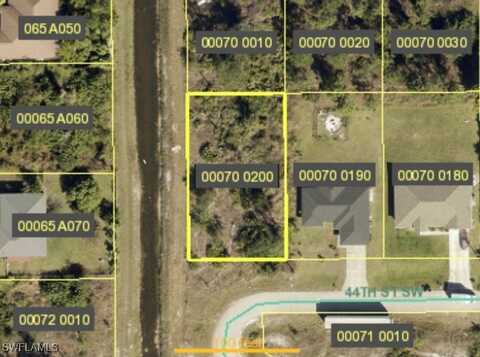 3318 44th Street SW, Lehigh Acres, FL 33976