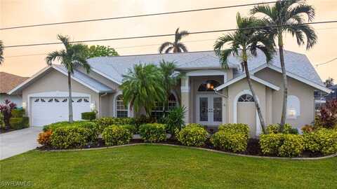 610 W Archer Parkway, Cape Coral, FL 33904