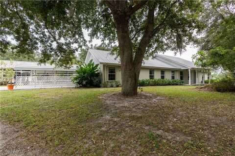 1291 S Swinging Trail, Labelle, FL 33935