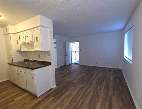 10616 Towner Avenue NE, Albuquerque, NM 87112