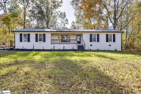 207 Fairhill Drive, Wellford, SC 29385