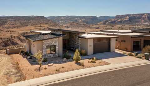 357 Ledges Point, Grand Junction, CO 81507