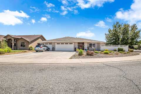 968 Celestite Drive, Fruita, CO 81521