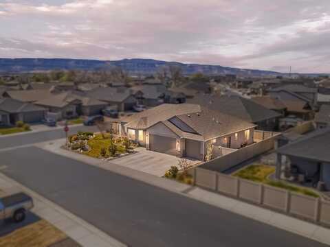 2496 Solstice Ln, Grand Junction, CO 81505