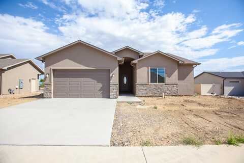 2944 Circling Hawk Street, Grand Junction, CO 81503