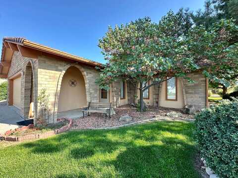 2285 S Seville Circle, Grand Junction, CO 81506