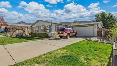 26 Baker Hill Place, Parachute, CO 81635