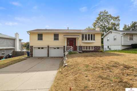 2105 Randall Drive, Bellevue, NE 68005