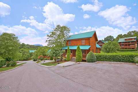 1627 Little Cabin Loop, Sevierville, TN 37862