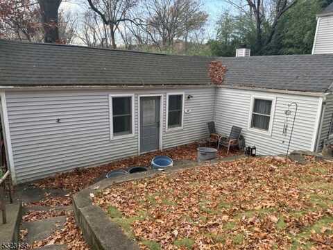 18 Mountain Glen Rd, Ringwood, NJ 07456