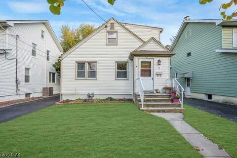 15 Kenter Pl, Clifton, NJ 07012