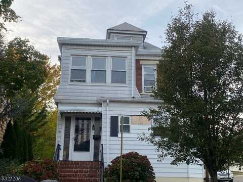 2 Eastern Way, Rutherford Boro, NJ 07070