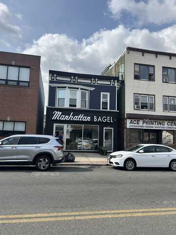 709 BROADWAY, Bayonne, NJ 07002