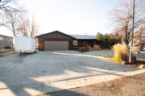 1636 10th ST W, Havre, MT 59501